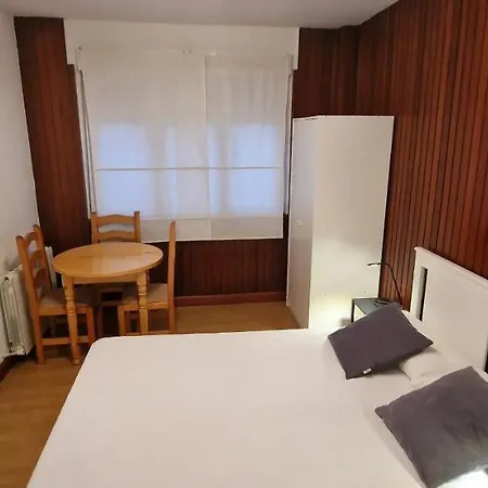 Casa Camara - Piso Amplio En El Centro Para 5 Pax - Vut-3028-as Gijon