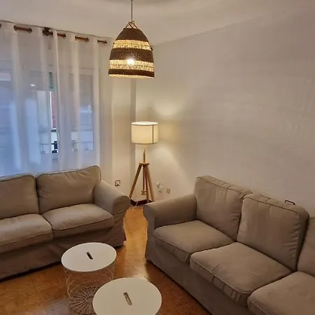 Casa Camara - Piso Amplio En El Centro Para 5 Pax - Vut-3028-as Apartment Gijon